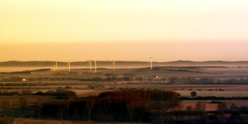 Streamlining Renewable Energy Permitting: Best Practices for States - Cover Image
