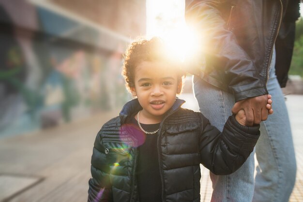 Tax Credits for Low-Income Families: Your 2025 Refund Guide