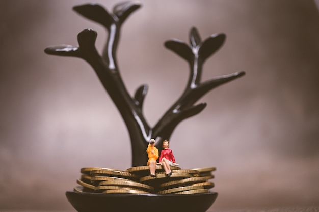 What is Financial Wellness and How to Achieve It by 2025?