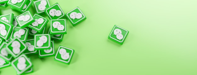 A graphic showing a variety of app icons related to money-making, such as survey apps, cashback apps, and investment apps, arranged in a visually appealing manner.