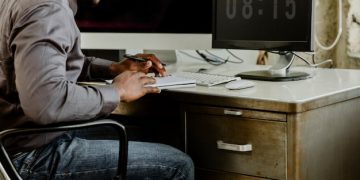 Unemployment Benefits in 2025: Major Changes to Know - Cover Image