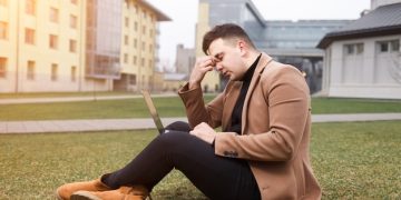 Mental Health & Financial Well-being: Your 2025 Guide - Cover Image